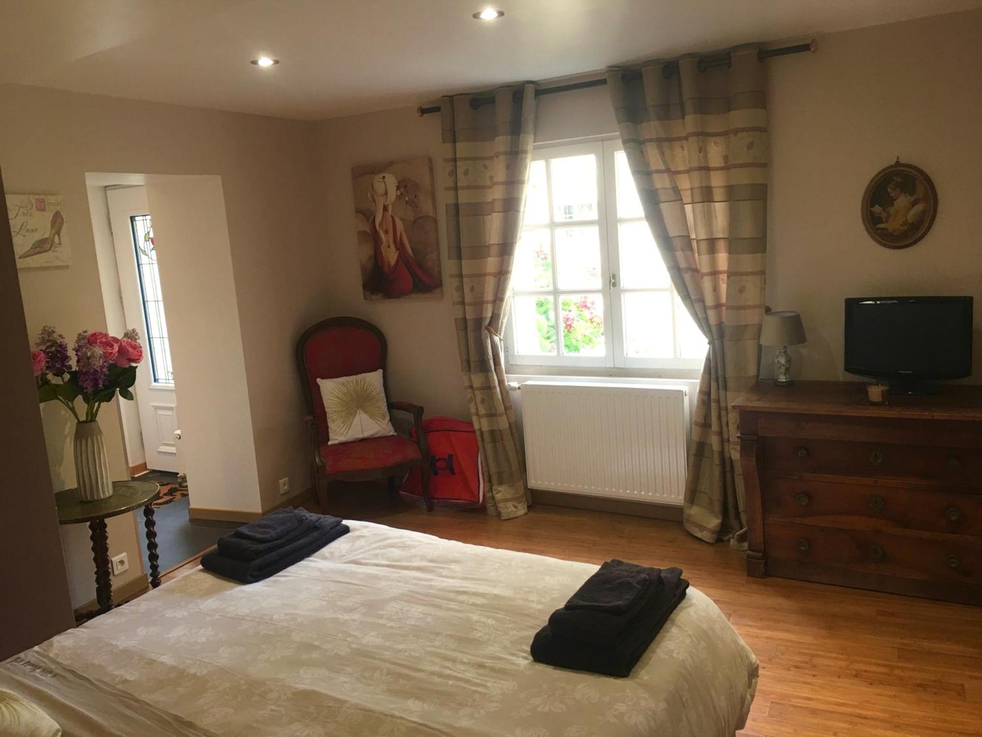 La Tour De Flandre Apartment Rousseloy Cameră foto